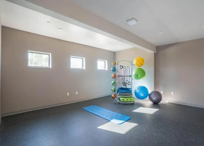 Chic 2bd Pool Gym Parking Wd Sleeps8 * Tempe